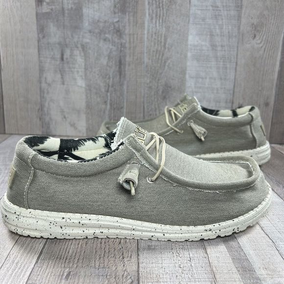 Hey Dude Men's Wally Stretch Slip On Comfort Loafers Casual Shoes Beige Size 8 - Picture 3 of 14